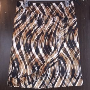 Worthington brown pattern skirt. Size 4.